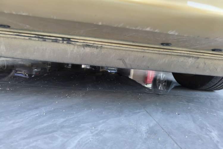 Used Nissan Tiida 2011 1.6L CVT Comfort Model Chassis Front