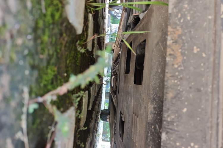 Used Nissan Tiida 2011 1.6L CVT Smart Version Chassis Front