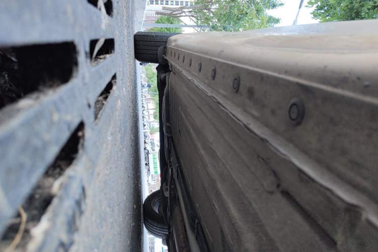 Used Nissan Tiida 2011 1.6L CVT Smart Version Chassis Front Right
