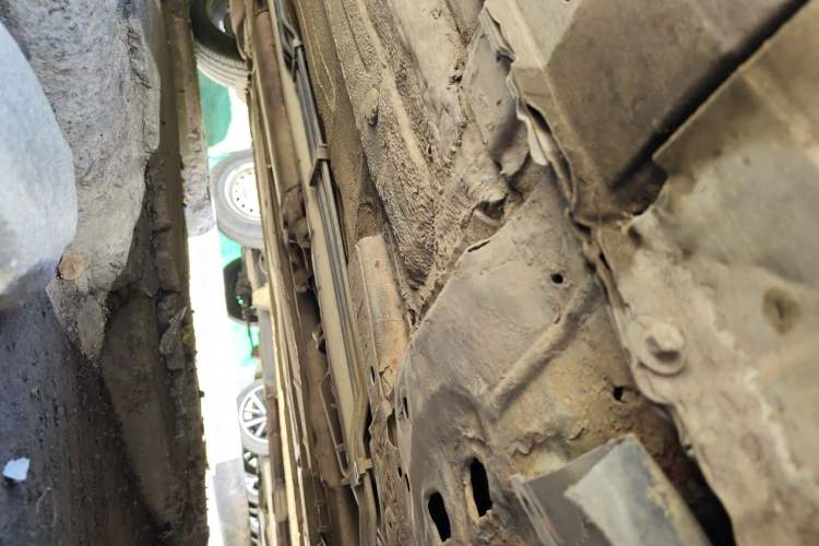 Used Nissan Tiida 2011 1.6L CVT Comfort Model Chassis Front Right