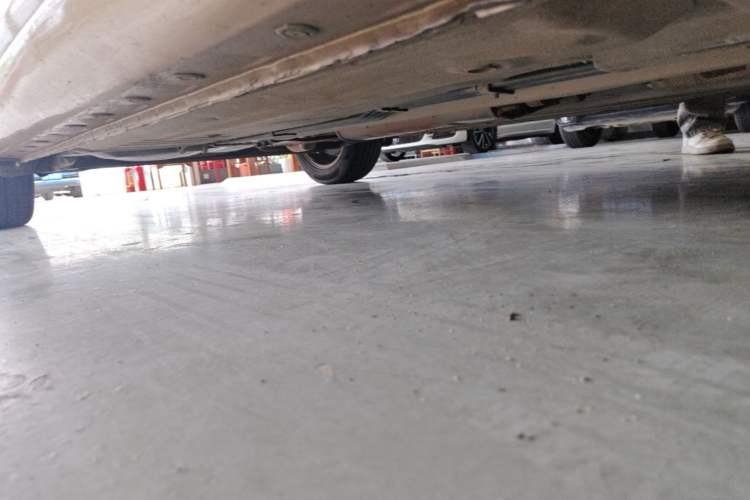 Used Nissan Tiida 2011 1.6L CVT Comfort Model Chassis Front Right
