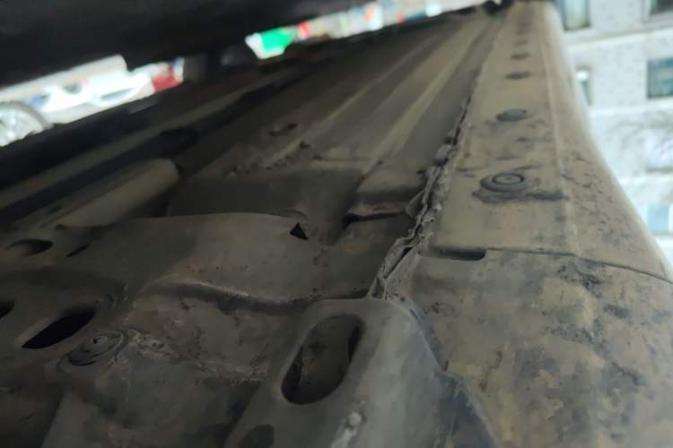 Used Nissan Tiida 2011 1.6L CVT Smart Version Chassis Front Right