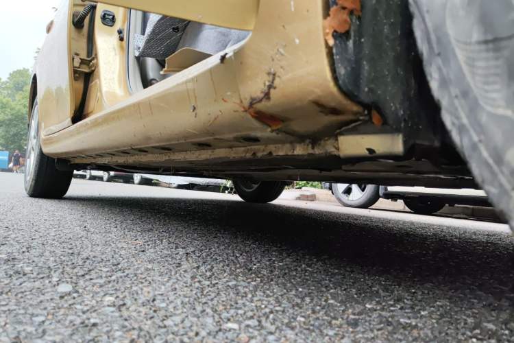 Used Nissan Tiida 2011 1.6L CVT Smart Version Chassis Front Right