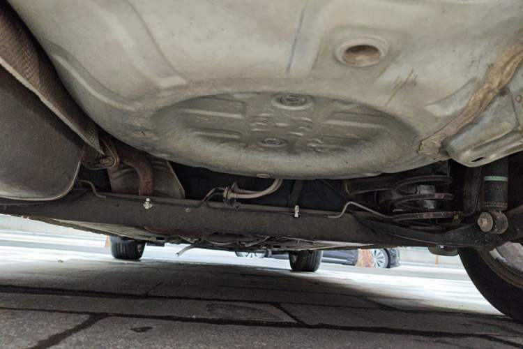 Used Nissan Tiida 2011 1.6L Manual Smart Version Chassis Rear