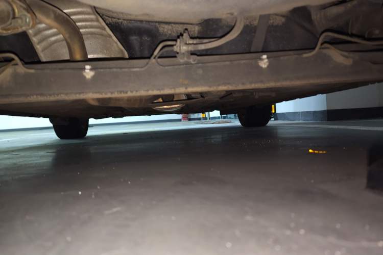 Used Nissan Tiida 2011 1.6L CVT Smart Version Chassis Rear