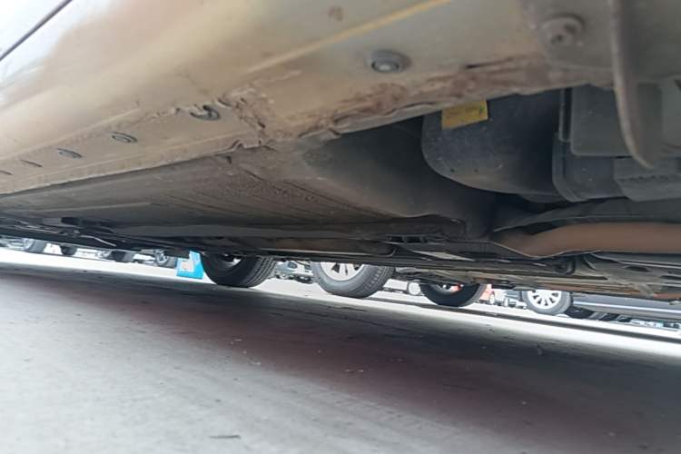 Used Nissan Tiida 2011 1.6L CVT Smart Version Chassis Rear Left