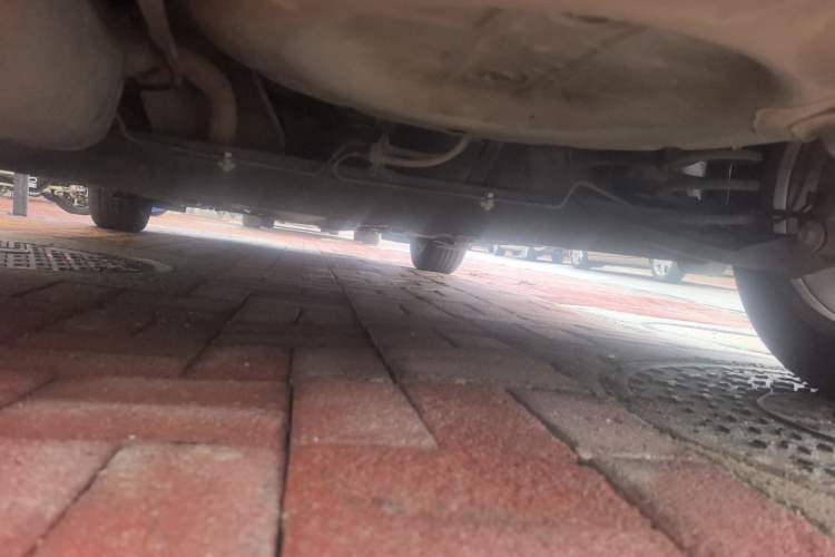 Used Nissan Tiida 2011 1.6L CVT Smart Version Chassis Rear