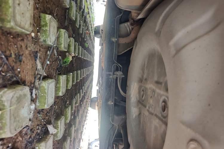Used Nissan Tiida 2011 1.6L CVT Smart Version Chassis Rear