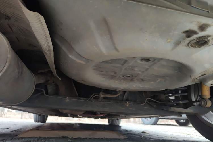 Used Nissan Tiida 2011 1.6L CVT Smart Version Chassis Rear