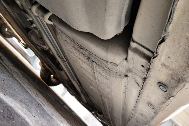 Used Nissan Tiida 2011 1.6L CVT Smart Version Chassis Rear Right