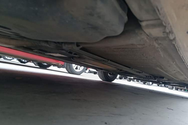 Used Nissan Tiida 2011 1.6L CVT Smart Version Chassis Rear Right
