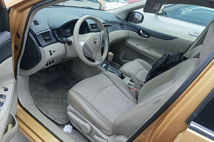 Used Nissan Tiida 2011 1.6L CVT Smart Version Driver Seat
