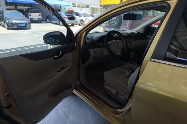 Used Nissan Tiida 2011 1.6L CVT Comfort Model Driver Seat