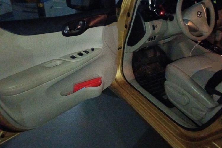 Used Nissan Tiida 2011 1.6L CVT Smart Version Driver Seat