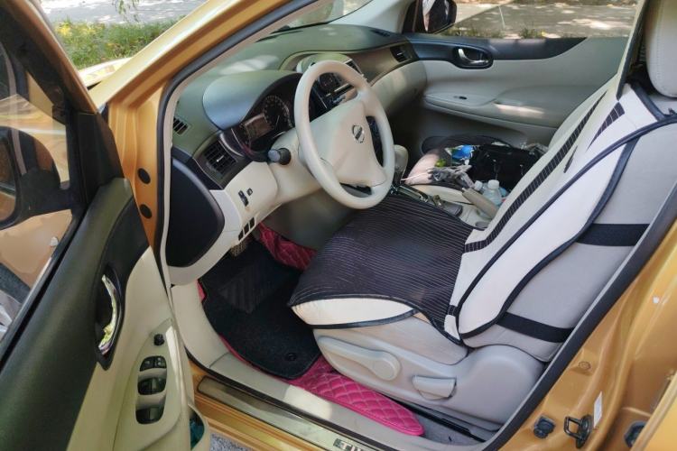 Used Nissan Tiida 2011 1.6L CVT Comfort Model Driver Seat