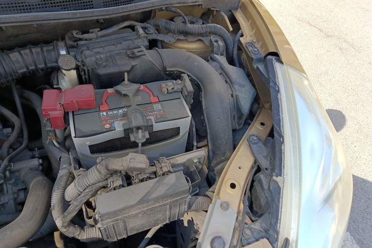 Used Nissan Tiida 2011 1.6L CVT Comfort Model Engine Bay Left