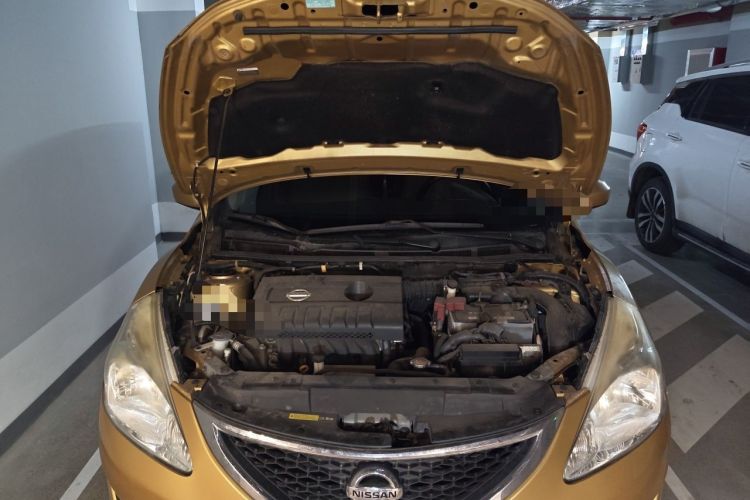 Used Nissan Tiida 2011 1.6L CVT Smart Version Engine Bay