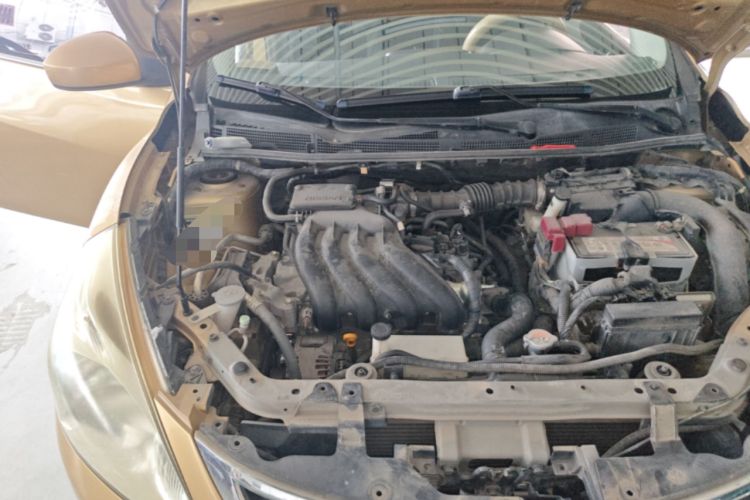 Used Nissan Tiida 2011 1.6L CVT Comfort Model Engine Bay Right