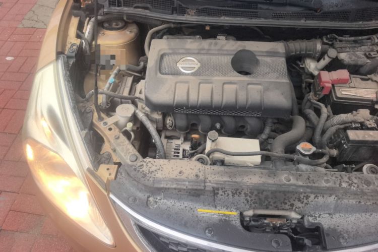 Used Nissan Tiida 2011 1.6L CVT Smart Version Engine Bay Right