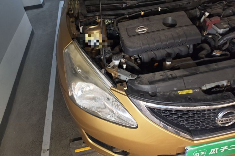 Used Nissan Tiida 2011 1.6L CVT Smart Version Engine Bay Right