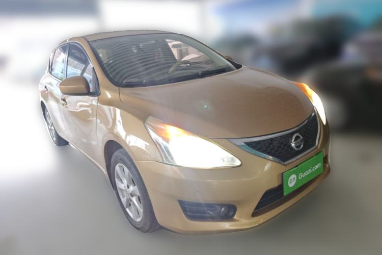 Used Nissan Tiida 2011 1.6L CVT Comfort Model Front Right 45 Deg