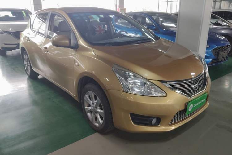 Used Nissan Tiida 2011 1.6L CVT Comfort Model Front Right 45 Deg