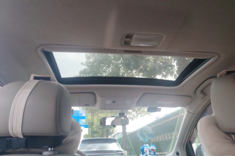 Used Nissan Tiida 2011 1.6L CVT Smart Version Headliner