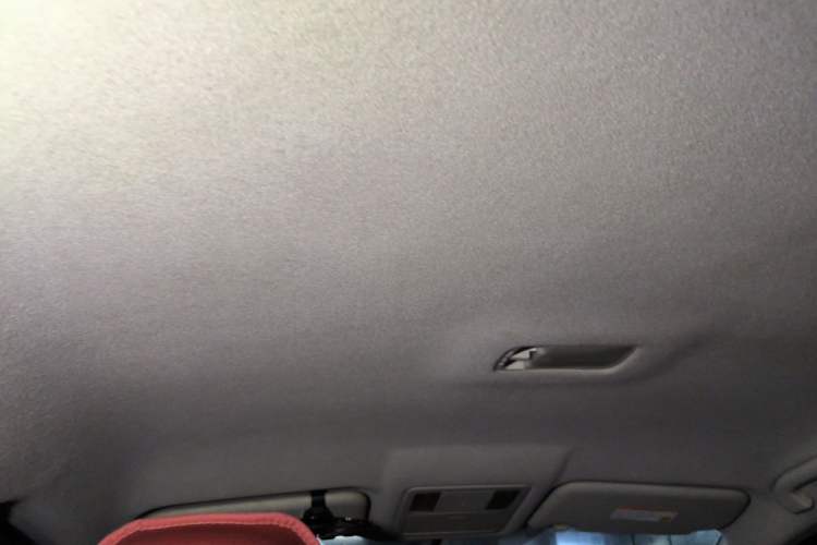 Used Nissan Tiida 2011 1.6L CVT Comfort Model Headliner