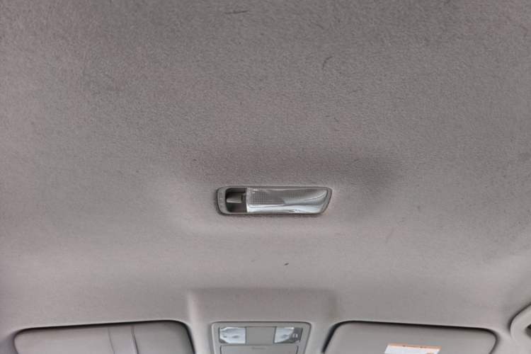 Used Nissan Tiida 2011 1.6L CVT Comfort Model Headliner
