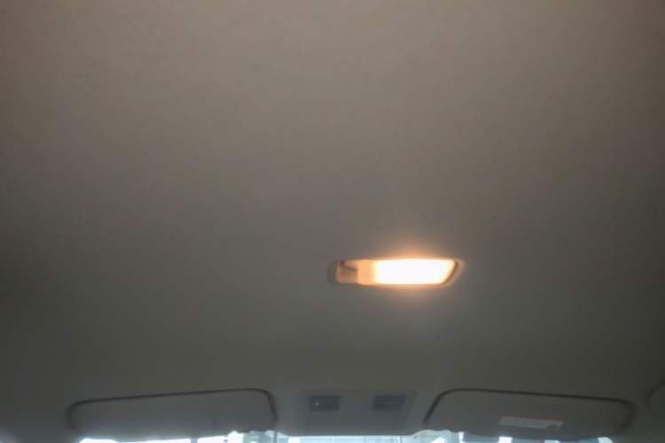 Used Nissan Tiida 2011 1.6L CVT Comfort Model Headliner