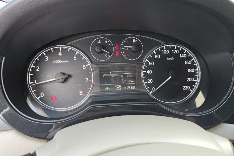 Used Nissan Tiida 2011 1.6L CVT Smart Version Instrument Cluster