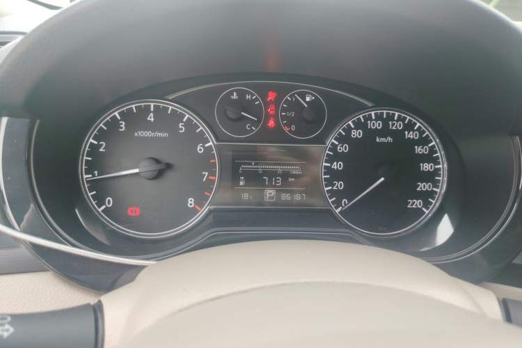Used Nissan Tiida 2011 1.6L CVT Smart Version Instrument Cluster