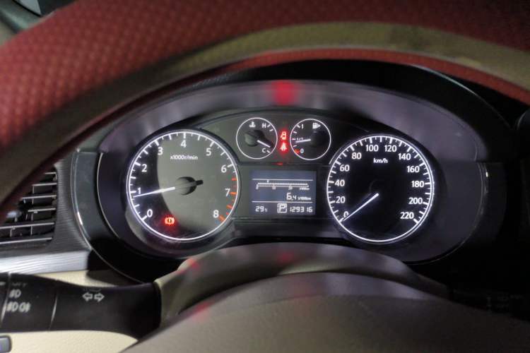 Used Nissan Tiida 2011 1.6L CVT Comfort Model Instrument Cluster