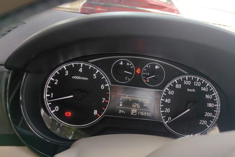 Used Nissan Tiida 2011 1.6L CVT Comfort Model Instrument Cluster
