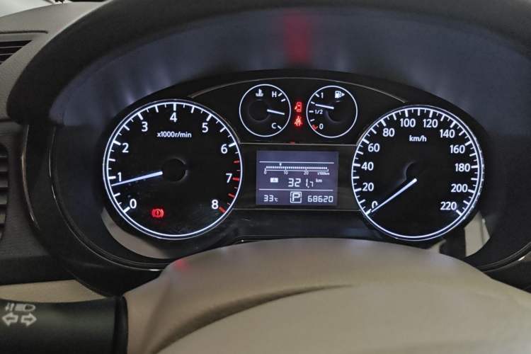 Used Nissan Tiida 2011 1.6L CVT Smart Version Instrument Cluster