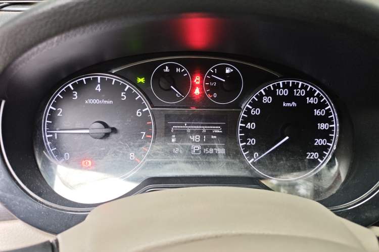 Used Nissan Tiida 2011 1.6L CVT Smart Version Instrument Cluster