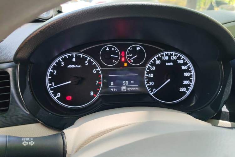 Used Nissan Tiida 2011 1.6L CVT Comfort Model Instrument Cluster