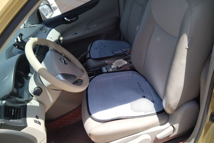 Used Nissan Tiida 2011 1.6L CVT Smart Version Left Front Seat