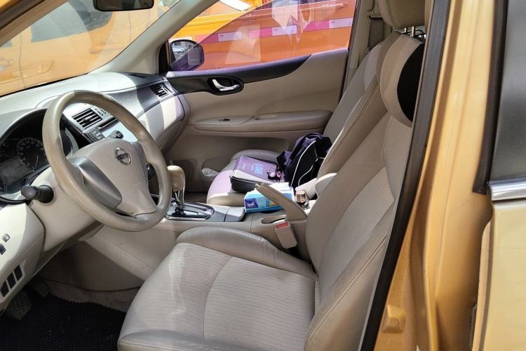 Used Nissan Tiida 2011 1.6L CVT Smart Version Left Front Seat