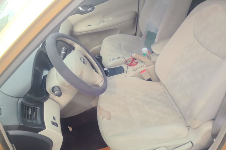 Used Nissan Tiida 2011 1.6L Manual Comfort Edition Left Front Seat