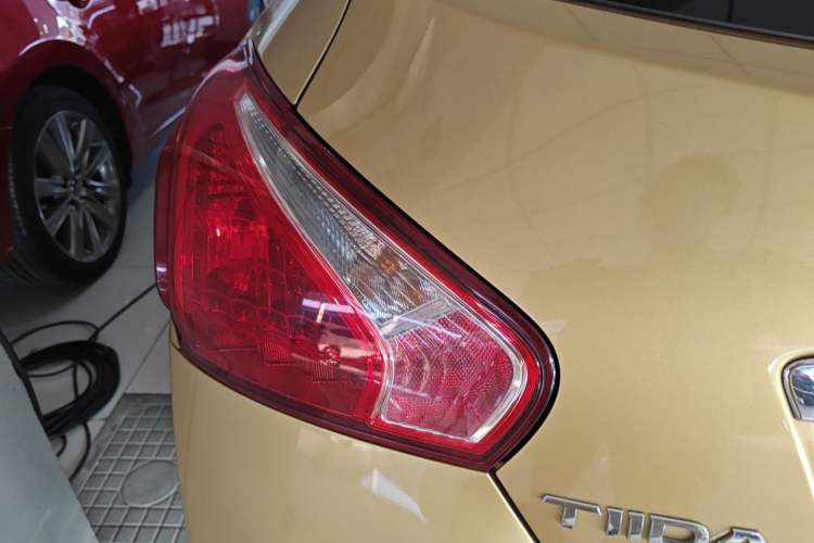 Used Nissan Tiida 2011 1.6L CVT Smart Version Left Rear Taillight