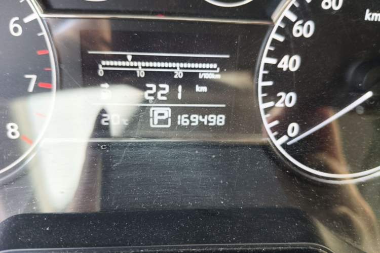 Used Nissan Tiida 2011 1.6L CVT Comfort Model Odometer Close Up