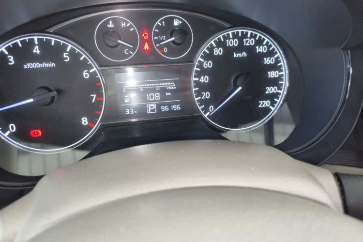 Used Nissan Tiida 2011 1.6L CVT Comfort Model Odometer Close Up