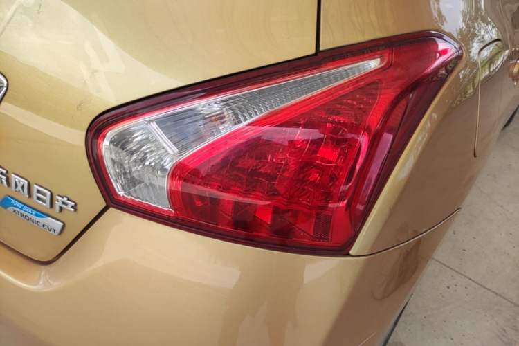 Used Nissan Tiida 2011 1.6L CVT Smart Version Right Rear Taillight