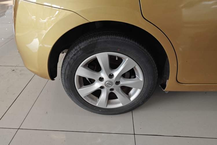 Used Nissan Tiida 2011 1.6L CVT Smart Version Right Rear Wheel Hub