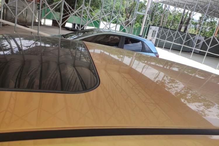 Used Nissan Tiida 2011 1.6L CVT Smart Version Roof