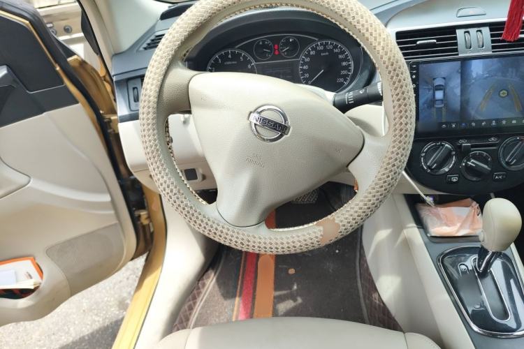 Used Nissan Tiida 2011 1.6L CVT Comfort Model Steering Wheel