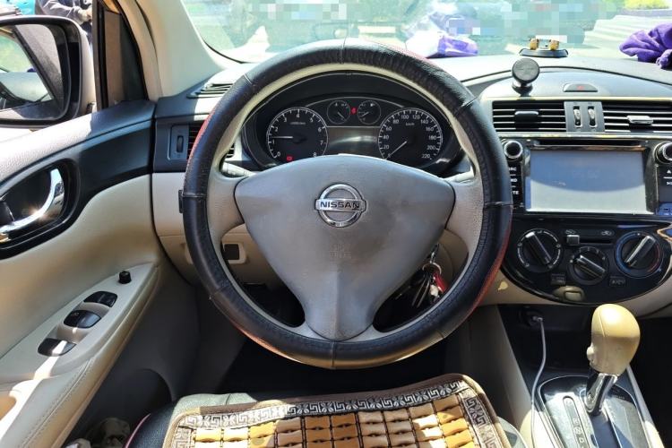 Used Nissan Tiida 2011 1.6L CVT Comfort Model Steering Wheel