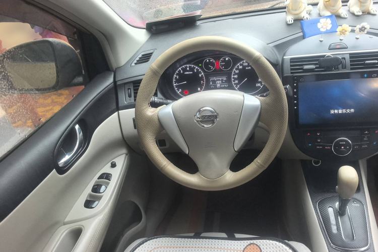 Used Nissan Tiida 2011 1.6L CVT Smart Version Steering Wheel