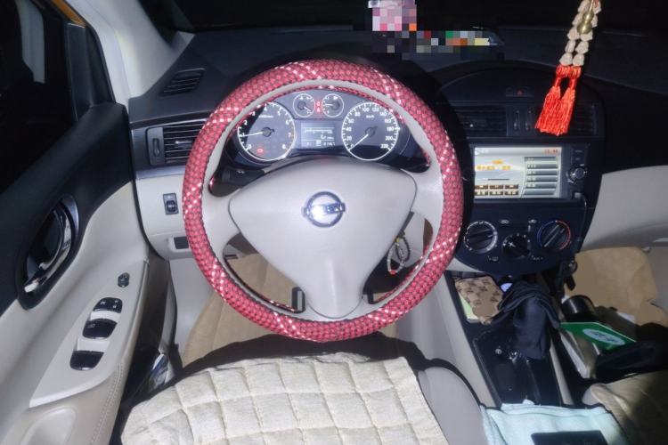 Used Nissan Tiida 2011 1.6L CVT Comfort Model Steering Wheel